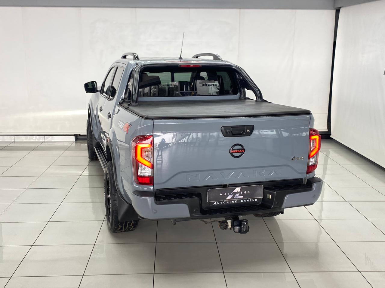 Nissan Navara 2.5DDTi Double Cab PRO-4X 4×4