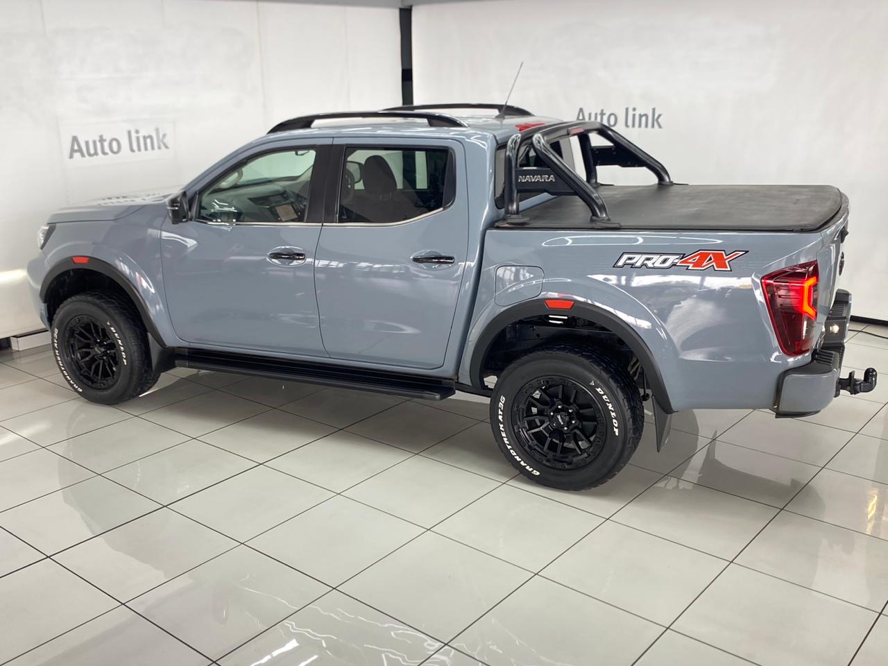 Nissan Navara 2.5DDTi Double Cab PRO-4X 4×4