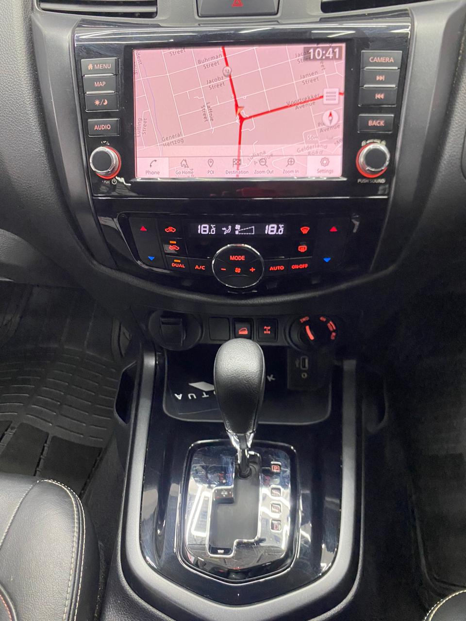 Nissan Navara 2.5DDTi Double Cab PRO-4X 4×4