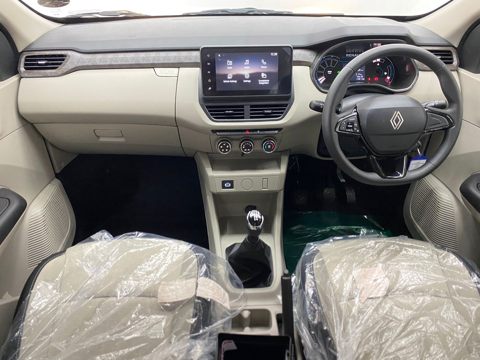 Renault Triber 1.0 Techno