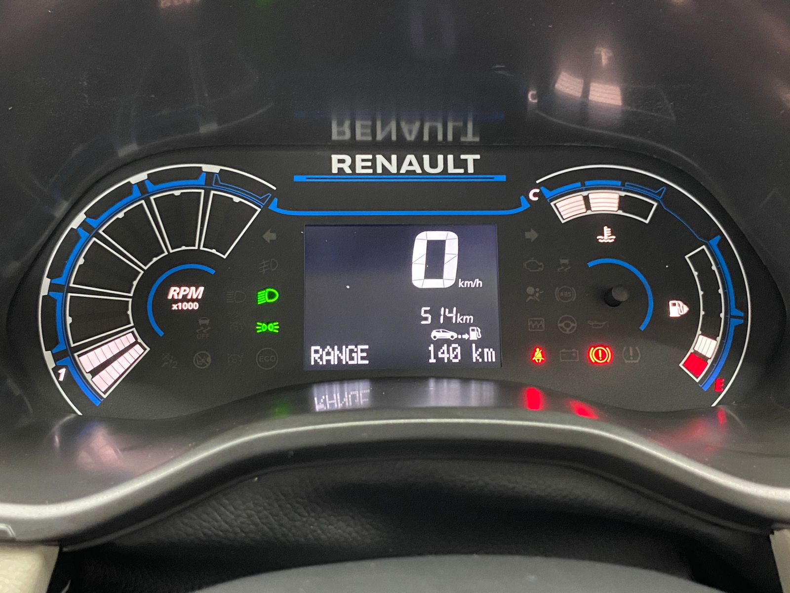 Renault Triber 1.0 Techno