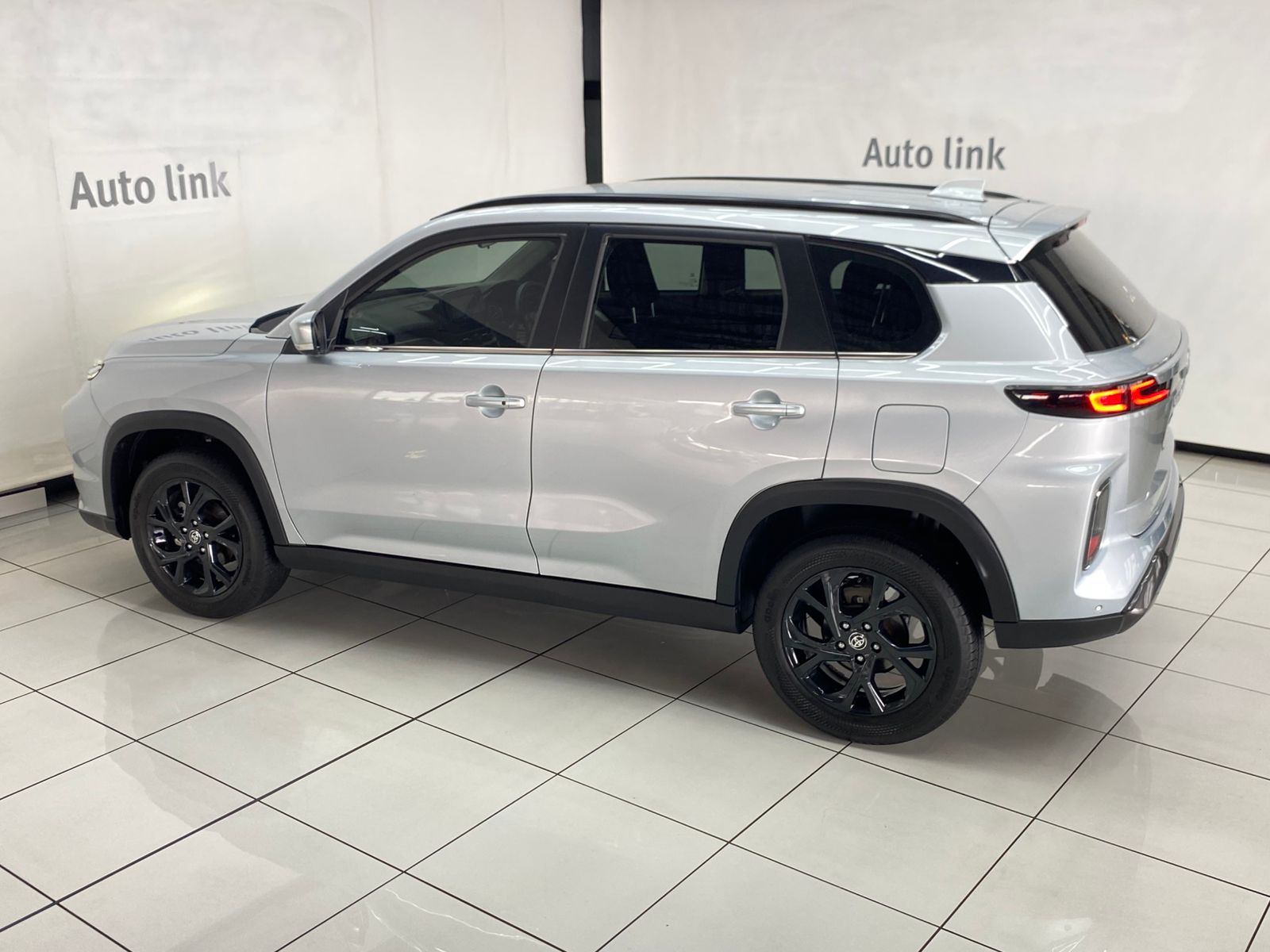 2025 Toyota Urban Cruiser 1.5 XR Auto