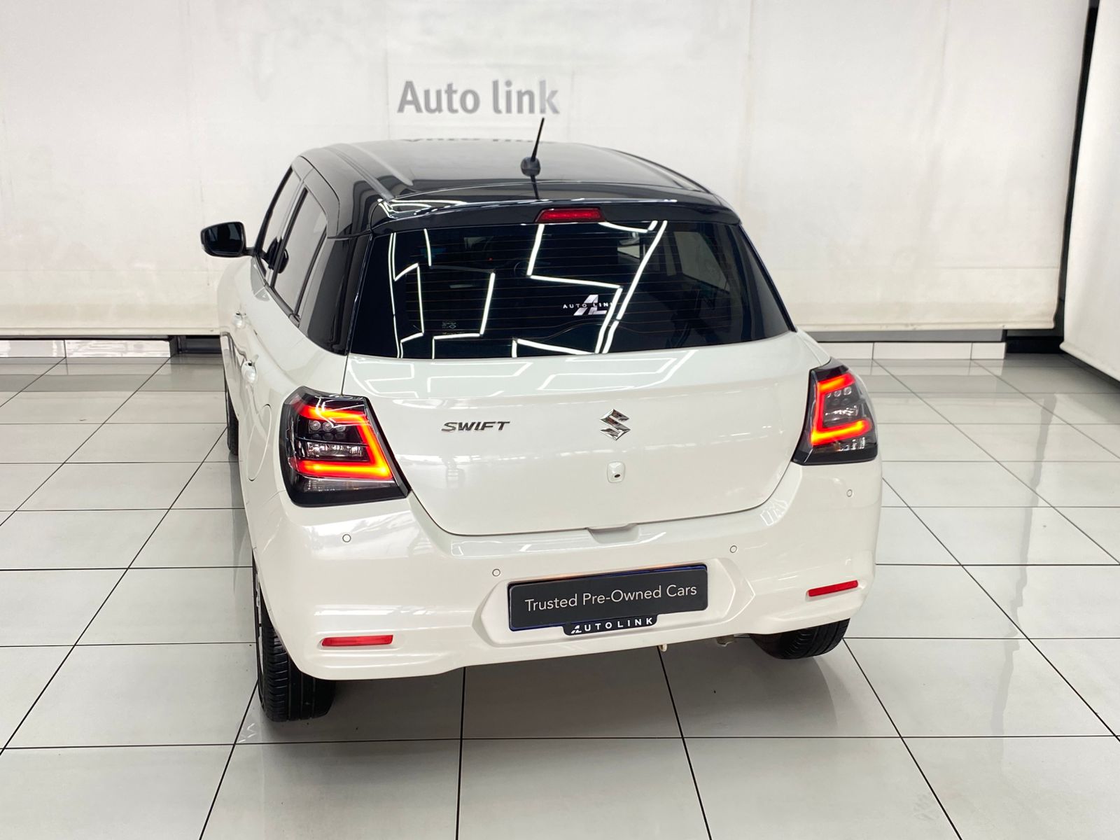 2025 Suzuki Swift 1.2 GL+ CVT