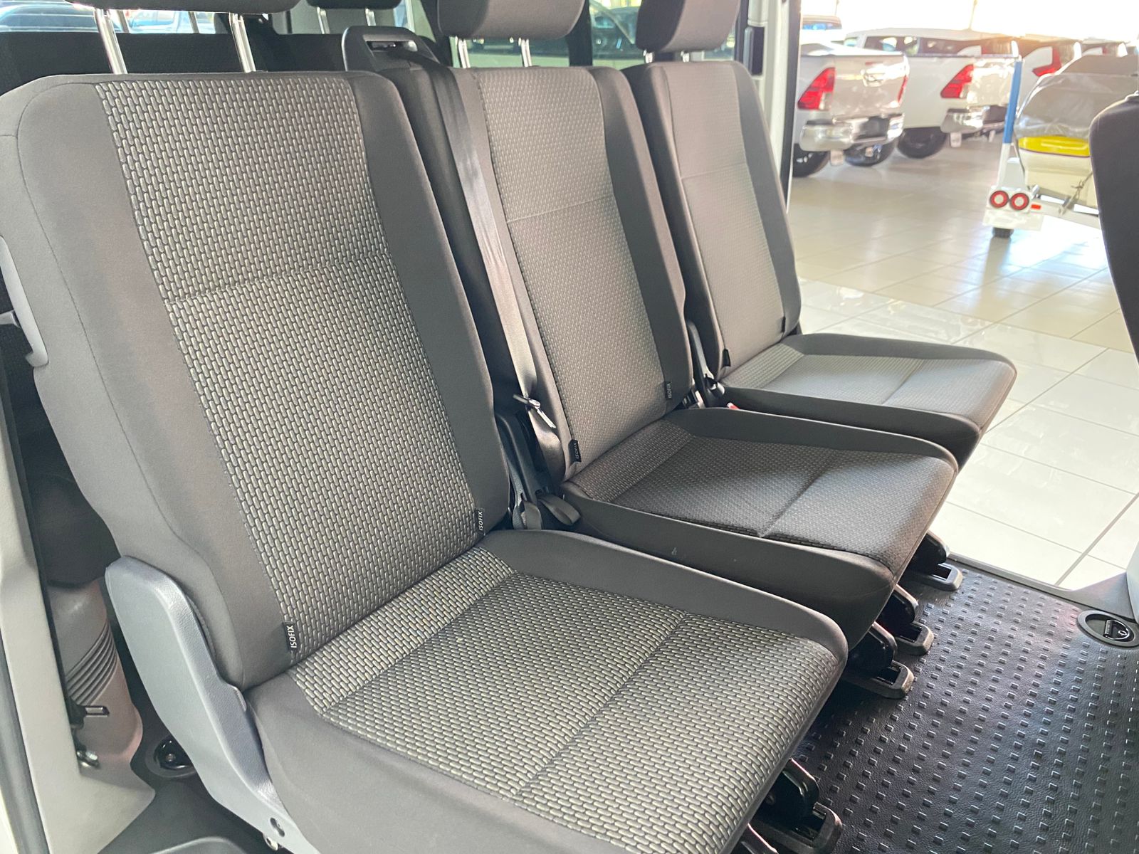 Volkswagen Kombi 2.0TDI SWB Trendline Auto