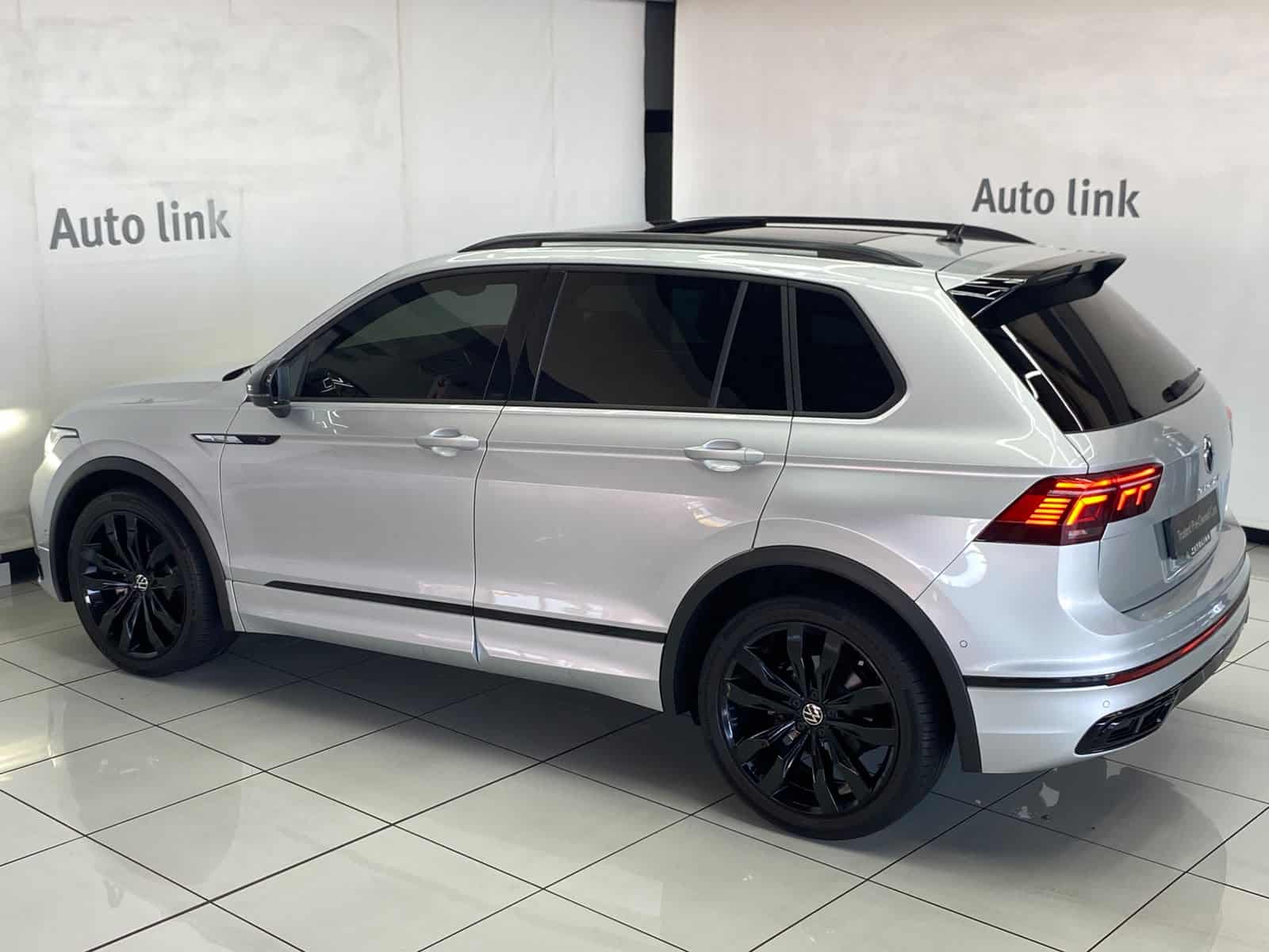 VOLKSWAGEN TIGUAN 2.0TSI 162kW 4MOTION R-LINE