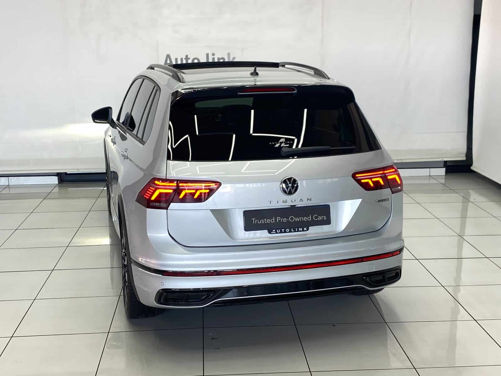 VOLKSWAGEN TIGUAN 2.0TSI 162kW 4MOTION R-LINE