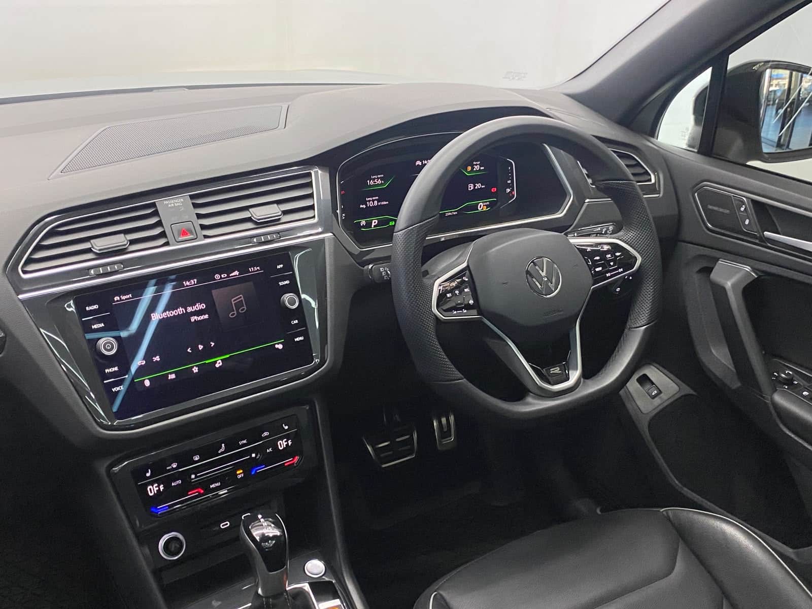 VOLKSWAGEN TIGUAN 2.0TSI 162kW 4MOTION R-LINE