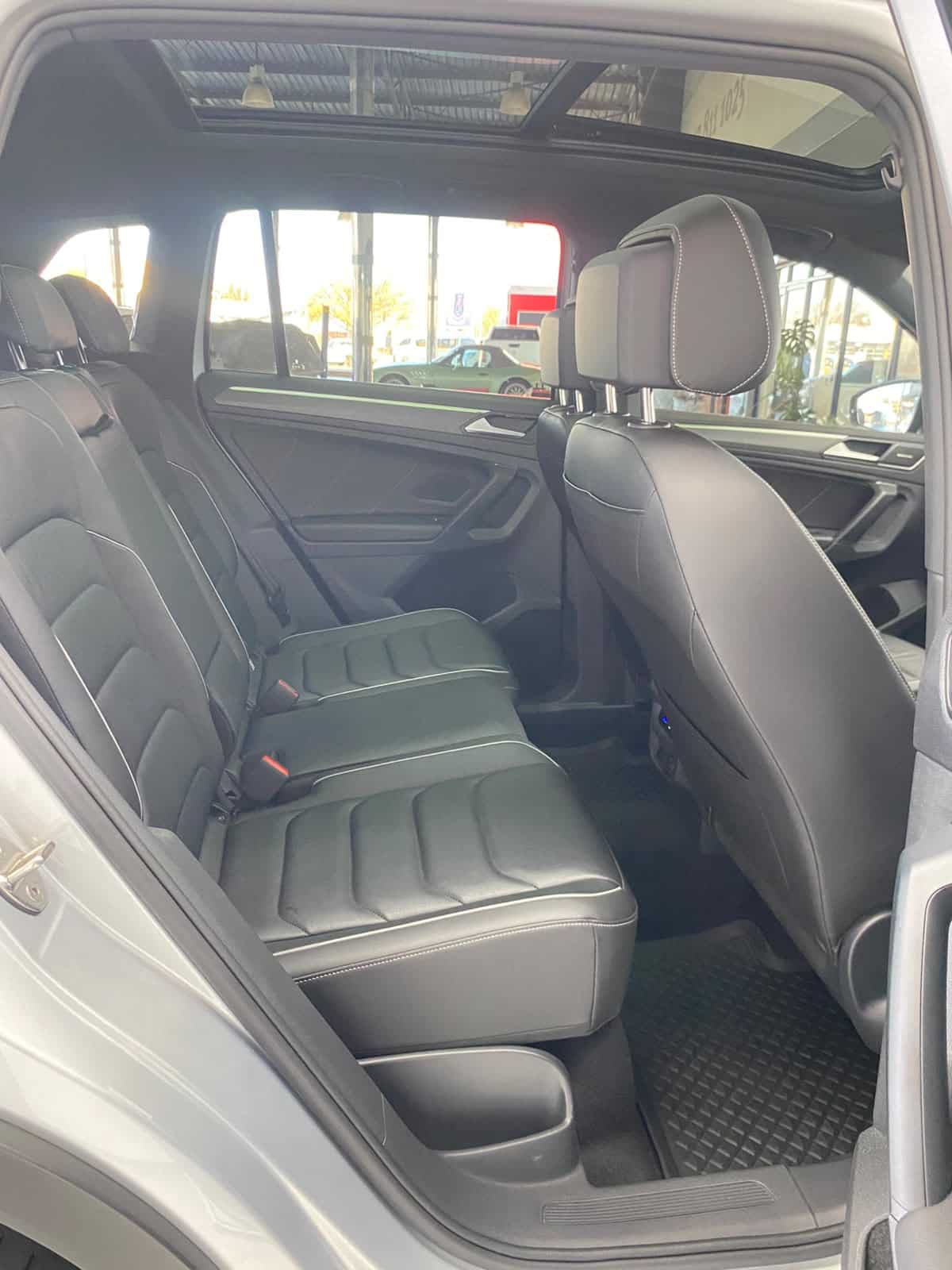 VOLKSWAGEN TIGUAN 2.0TSI 162kW 4MOTION R-LINE
