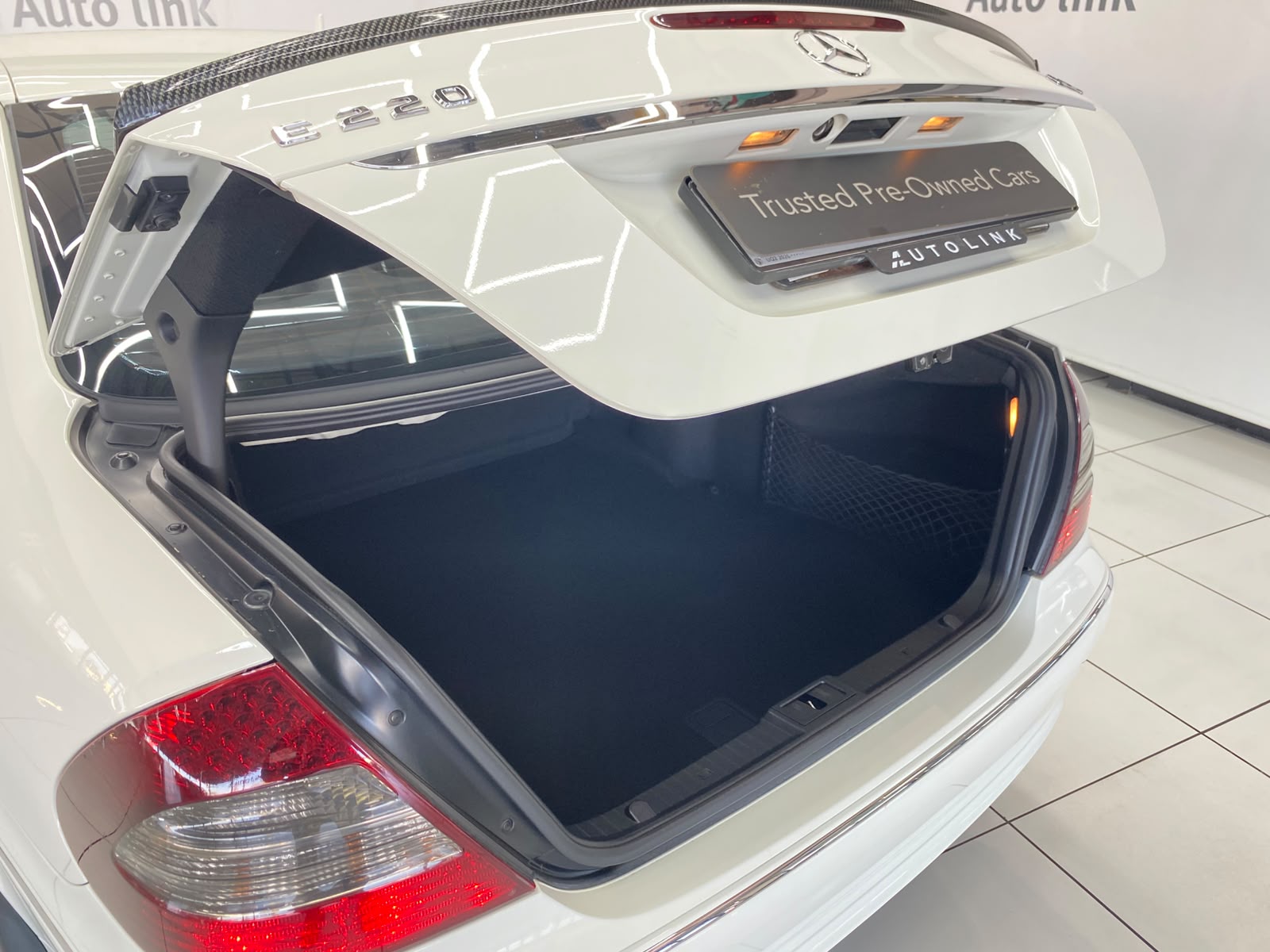 Mercedes-Benz E-Class E 220 CDI Avantgarde