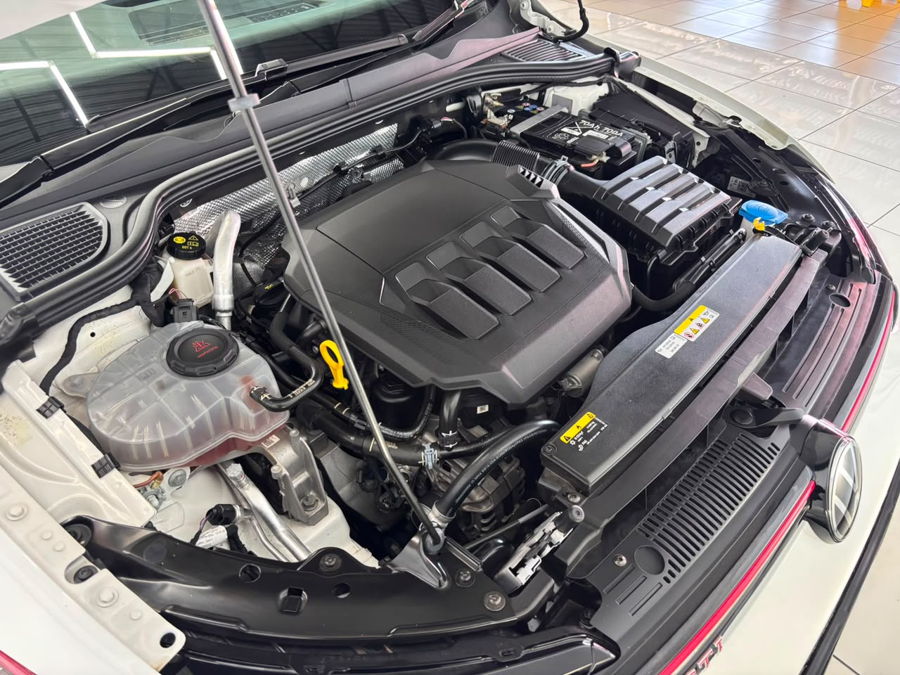 Volkswagen Golf GTI