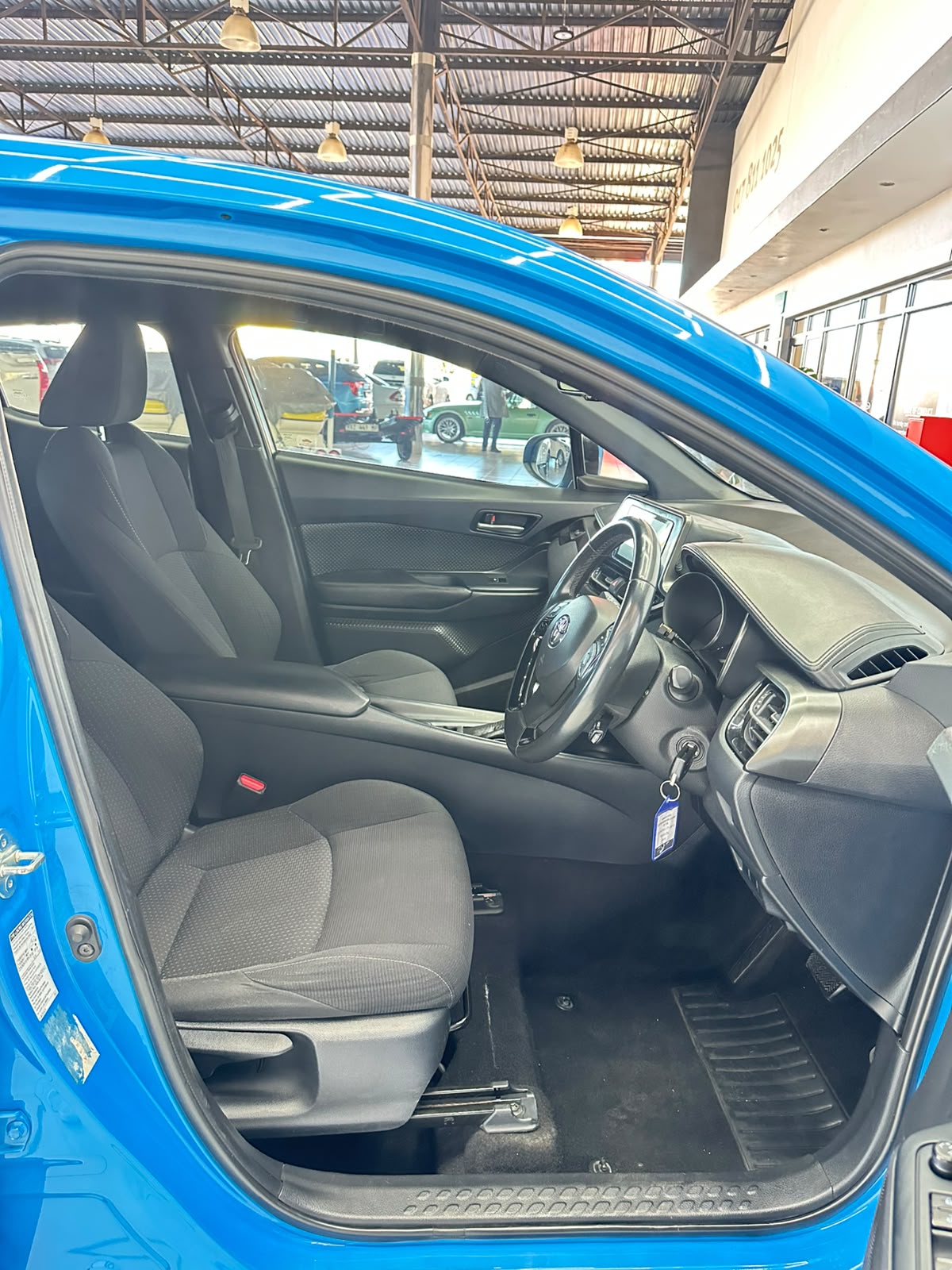 Toyota C-HR 1.2T Plus Auto