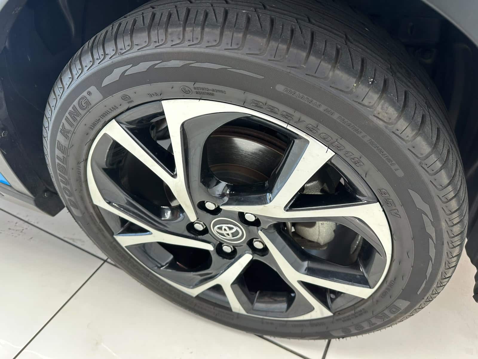 Toyota C-HR 1.2T Plus Auto