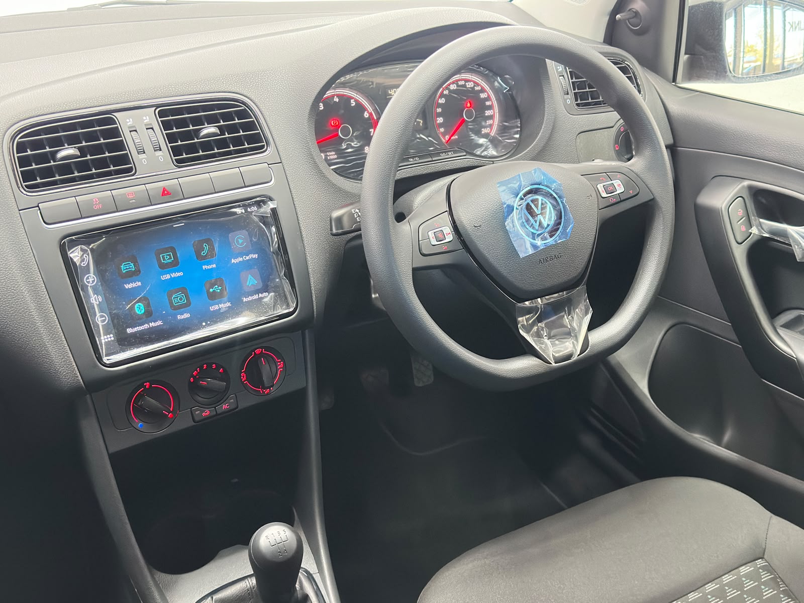 Volkswagen Polo Vivo Hatch 1.4
